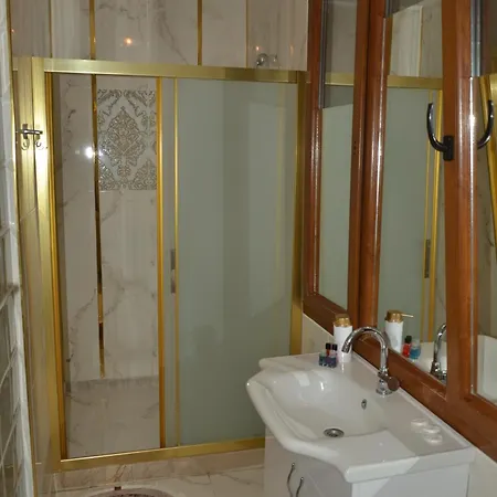 Ephesus Palaces Δωμάτια σε οικογενειακή κατοικία Σελτσούκ